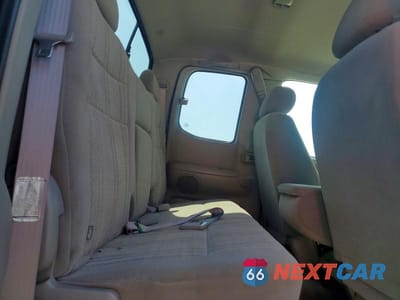 Zdjęcie 10 z 12 samochodu: 2003 TOYOTA TUNDRA ACCESS CAB SR5 VIN:5TBRT34153S338930 - miniatura