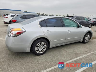 Trzecie zdjęcie samochodu z tyłu: 2012 NISSAN ALTIMA 2.5 VIN:1N4AL2AP3CN432744 - miniatura