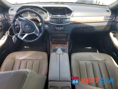 Zdjęcie 8 z 12 samochodu: 2013 MERCEDES-BENZ E 550 4MATIC VIN:WDDHF9BBXDA728676 - miniatura