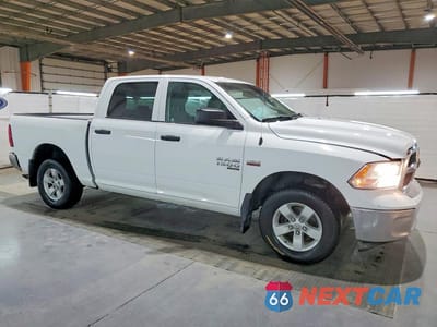 Czwarte zdjęcie samochodu z boku: 2019 RAM 1500 CLASSIC TRADESMAN VIN:1C6RR7KT9KS522203 - miniatura