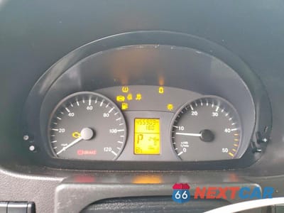 Zdjęcie 9 z 13 samochodu: 2018 MERCEDES BENZ SPRINTER 2500 DELIVERY VAN VIN:WD3PE7CD5JP644328 - miniatura