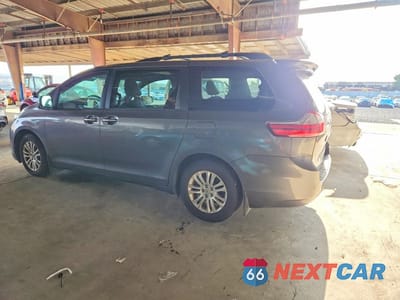 Drugie zdjęcie samochodu z przodu: 2017 TOYOTA SIENNA XLE PREMIUM 8-PASSENGER VIN:5TDYZ3DC6HS876403 - miniatura