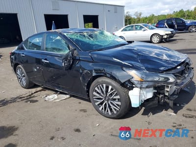 Czwarte zdjęcie samochodu z boku: 2025 NISSAN ALTIMA SV VIN:1N4BL4DV1SN328763 - miniatura