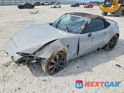 2024 MAZDA MX-5 MIATA CLUB JM1NDAC7XR0608338 - główne zdjęcie licytacji z USA - miniatura
