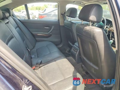 Zdjęcie 10 z 12 samochodu: 2010 BMW 328 XI SULEV VIN:WBAPK5C51AA653684 - miniatura
