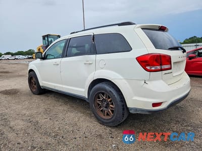 Drugie zdjęcie samochodu z przodu: 2015 DODGE JOURNEY SXT VIN:3C4PDCBB7FT572374 - miniatura