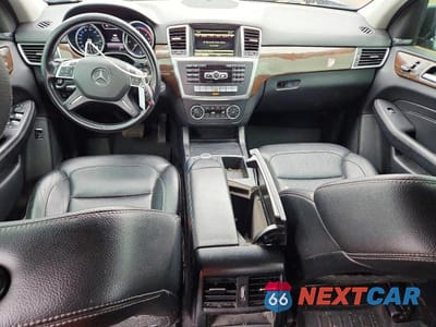 Zdjęcie 8 z 13 samochodu: 2015 MERCEDES-BENZ ML 250 BLUETEC VIN:4JGDA0EB7FA473420 - miniatura