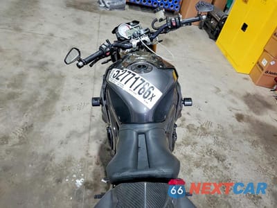 Zdjęcie 6 z 9 samochodu: 2014 BMW S 1000 R VIN:WB10D1209EZ198973 - miniatura