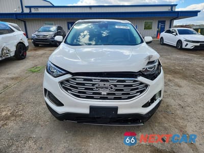 Piąte zdjęcie samochodu w środku: 2020 FORD EDGE TITANIUM VIN:2FMPK4K96LBB42069 - miniatura