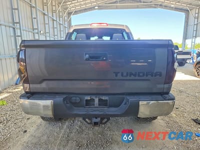 Zdjęcie 6 z 12 samochodu: 2016 TOYOTA TUNDRA SR5 VIN:5TFDW5F12GX557989 - miniatura