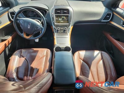 Zdjęcie 8 z 14 samochodu: 2016 LINCOLN MKX RESERVE VIN:2LMTJ6LR6GBL74175 - miniatura