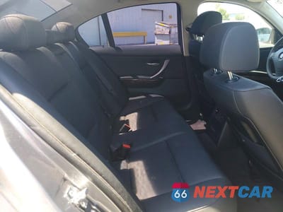 Zdjęcie 10 z 12 samochodu: 2009 BMW 328 I SULEV VIN:WBAPH53539A437281 - miniatura