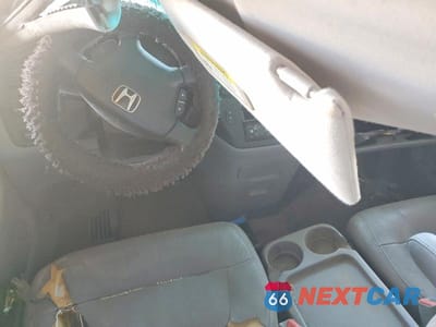 Zdjęcie 8 z 13 samochodu: 2004 HONDA ODYSSEY EXL VIN:5FNRL18954B104725 - miniatura