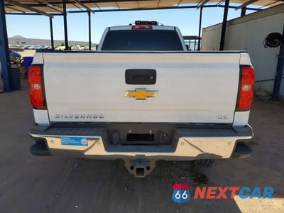 Zdjęcie 6 z 12 samochodu: 2017 CHEVROLET SILVERADO K2500 HEAVY DUTY LTZ VIN:1GC1KWEY8HF174245 - miniatura