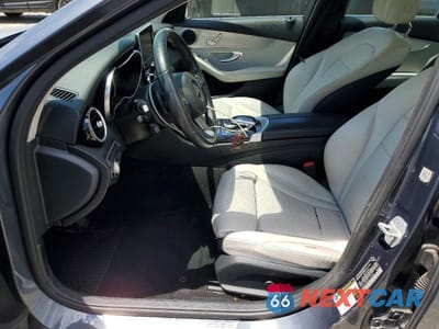 Zdjęcie 7 z 12 samochodu: 2016 MERCEDES-BENZ C 300 4MATIC VIN:55SWF4KB0GU140865 - miniatura
