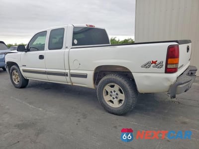 Drugie zdjęcie samochodu z przodu: 2002 CHEVROLET SILVERADO K1500 VIN:1GCEK19T32Z104788 - miniatura