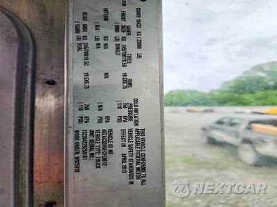 Zdjęcie 12 z 12 samochodu: 2014 FREIGHTLINER MT-55 VIN:4UZAC3DV6ECFL0612 - miniatura