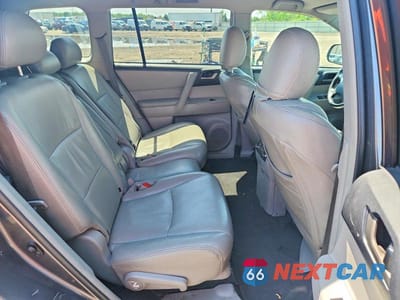 Zdjęcie 11 z 13 samochodu: 2011 TOYOTA HIGHLANDER BASE VIN:5TDBK3EH8BS041799 - miniatura