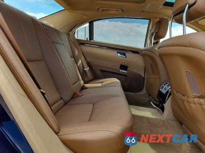 Zdjęcie 10 z 13 samochodu: 2008 MERCEDES-BENZ S 550 4MATIC VIN:WDDNG86X78A157170 - miniatura