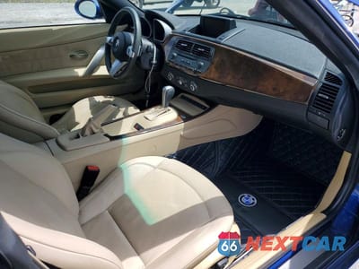 Zdjęcie 8 z 12 samochodu: 2008 BMW Z4 3.0SI VIN:4USBU53528LX85725 - miniatura