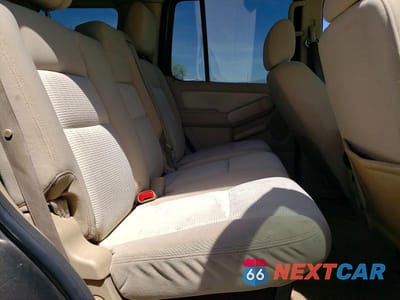 Zdjęcie 11 z 13 samochodu: 2006 FORD EXPLORER XLT VIN:1FMEU73E56UB12431 - miniatura
