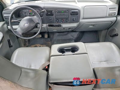 Zdjęcie 8 z 13 samochodu: 2006 FORD F350 SUPER DUTY VIN:1FTWW33P36ED28334 - miniatura
