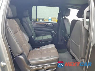 Zdjęcie 11 z 13 samochodu: 2025 CHEVROLET SUBURBAN K1500 HIGH COUNTRY VIN:1GNS6GRL5SR378771 - miniatura