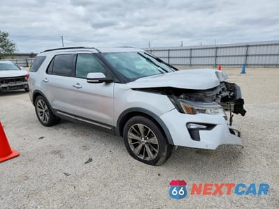 Czwarte zdjęcie samochodu z boku: 2018 FORD EXPLORER LIMITED VIN:1FM5K7F84JGA82079 - miniatura