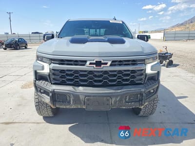 Piąte zdjęcie samochodu w środku: 2024 CHEVROLET SILVERADO K1500 ZR2 VIN:3GCUDHE89RG314533 - miniatura