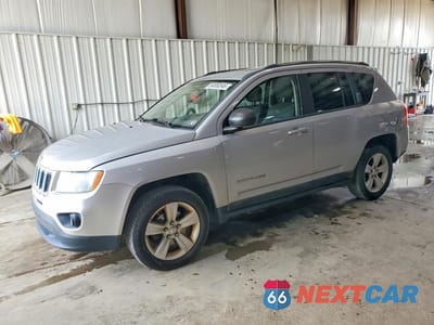2011 JEEP COMPASS SPORT 1J4NF1FB0BD282651 - główne zdjęcie licytacji z USA - miniatura