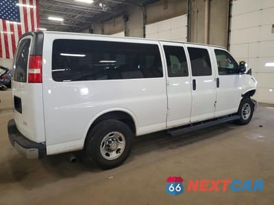 Trzecie zdjęcie samochodu z tyłu: 2016 CHEVROLET EXPRESS G3500 LT VIN:1GAZGPFG0G1172039 - miniatura