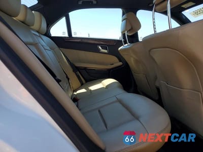 Zdjęcie 10 z 12 samochodu: 2013 MERCEDES-BENZ E 350 VIN:WDDHF5KB9DA689572 - miniatura