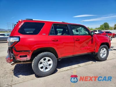 Trzecie zdjęcie samochodu z tyłu: 2022 TOYOTA 4RUNNER SR5 PREMIUM VIN:JTENU5JR9N5995369 - miniatura
