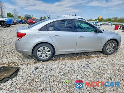 Trzecie zdjęcie samochodu z tyłu: 2014 CHEVROLET CRUZE LS VIN:1G1PB5SH1E7206329 - miniatura