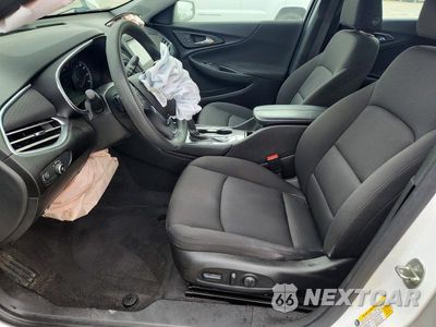 Zdjęcie 7 z 13 samochodu: 2018 CHEVROLET MALIBU LT VIN:1G1ZD5ST8JF195711 - miniatura