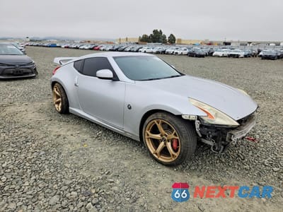 Czwarte zdjęcie samochodu z boku: 2012 NISSAN 370Z BASE VIN:JN1AZ4EH2CM561333 - miniatura