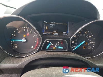 Zdjęcie 9 z 13 samochodu: 2017 FORD ESCAPE SE VIN:1FMCU0GD6HUB96407 - miniatura