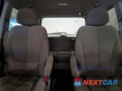 Zdjęcie 10 z 13 samochodu: 2012 KIA SEDONA LX VIN:KNDMG4C7XC6442539 - miniatura