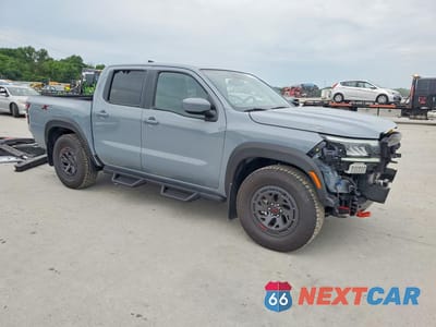 Czwarte zdjęcie samochodu z boku: 2026 NISSAN FRONTIER PRO-X VIN:1N6ED1EJ3TN613753 - miniatura