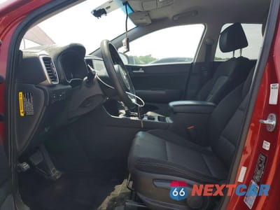 Zdjęcie 7 z 13 samochodu: 2020 KIA SPORTAGE LX VIN:KNDPM3AC6L7629626 - miniatura