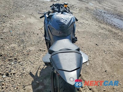 Zdjęcie 6 z 9 samochodu: 2014 YAMAHA YZFR6 VIN:JYARJ16E8EA031653 - miniatura