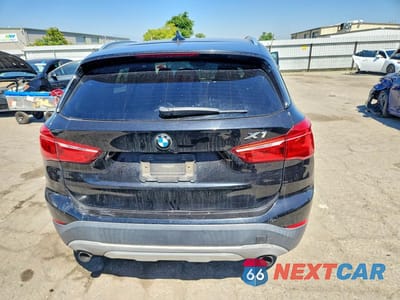 Zdjęcie 6 z 12 samochodu: 2018 BMW X1 XDRIVE28I VIN:WBXHT3C38J5K28093 - miniatura