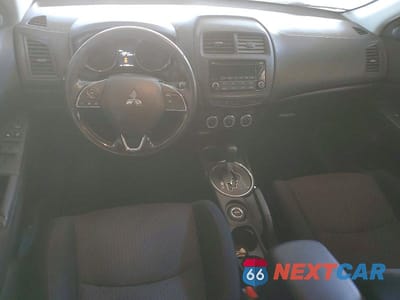 Zdjęcie 8 z 12 samochodu: 2017 MITSUBISHI OUTLANDER SPORT ES VIN:JA4AR3AU9HZ018026 - miniatura