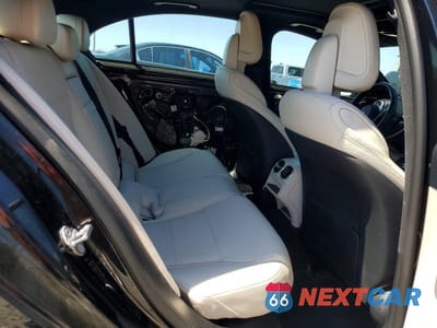 Zdjęcie 10 z 13 samochodu: 2023 MERCEDES-BENZ C 300 4MATIC VIN:W1KAF4HB6PR088662 - miniatura