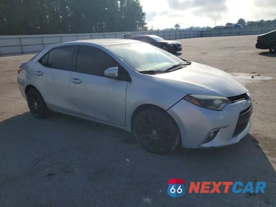 Czwarte zdjęcie samochodu z boku: 2016 TOYOTA COROLLA LE VIN:2T1BURHE9GC647532 - miniatura