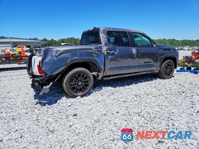 Trzecie zdjęcie samochodu z tyłu: 2026 TOYOTA TUNDRA LIMITED VIN:5TFWA5DB1TX346294 - miniatura