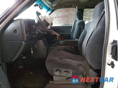 Zdjęcie 7 z 12 samochodu: 2001 CHEVROLET SILVERADO K1500 VIN:1GCEK19T01E242178 - miniatura