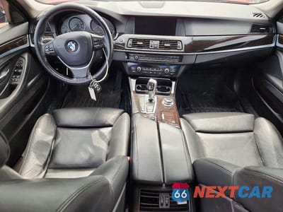 Zdjęcie 8 z 12 samochodu: 2011 BMW 550 XI VIN:WBAFU9C5XBC786088 - miniatura