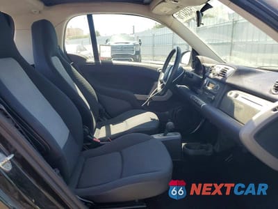 Zdjęcie 10 z 12 samochodu: 2015 SMART FORTWO PURE VIN:WMEEJ3BA6FK812752 - miniatura