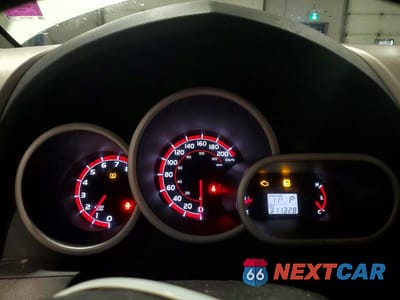 Zdjęcie 9 z 12 samochodu: 2011 TOYOTA MATRIX BASE VIN:2T1KU4EE4BC584419 - miniatura